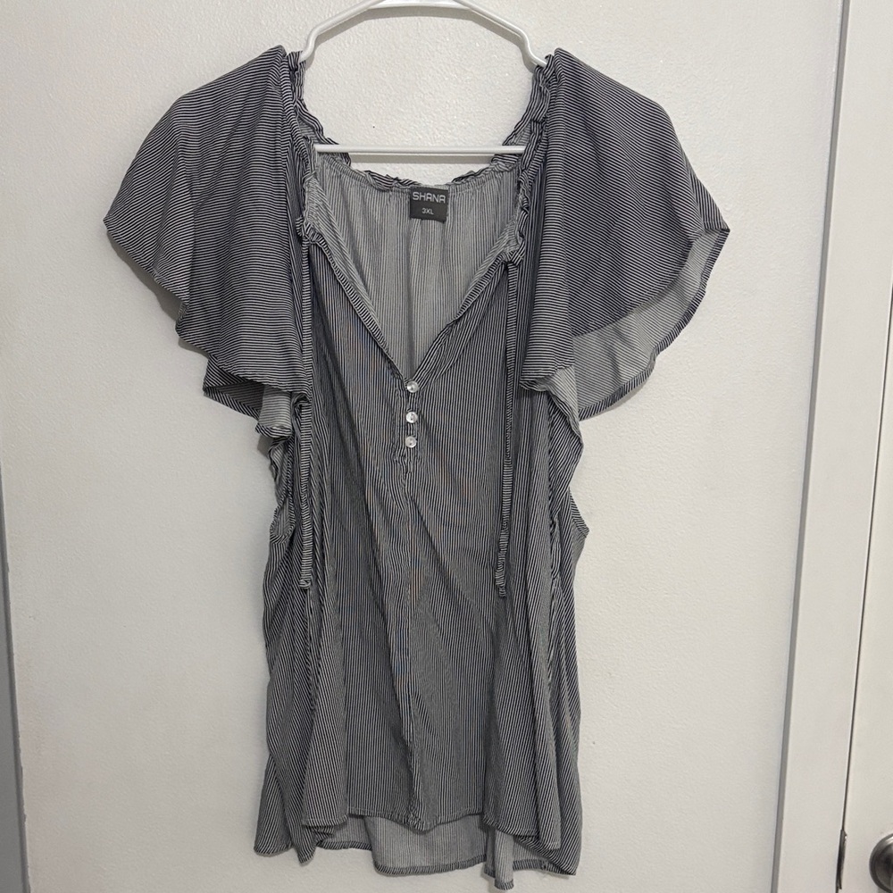 SHANA Gray Women's Top
